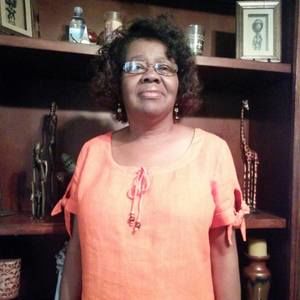 Meet your Posher, Yvette